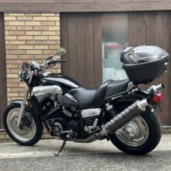 写真：ヤマハVMAX1200
