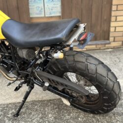 写真:ヤマハ TW200