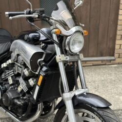 写真:ヤマハVMAX1200