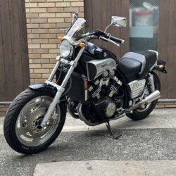 写真:ヤマハVMAX1200