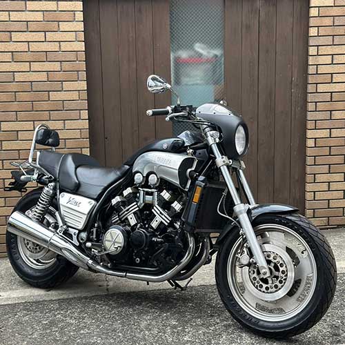 写真：ヤマハVMAX1200