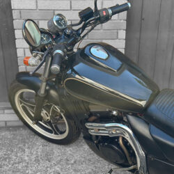 写真：カワサキエリミネーター250SE
