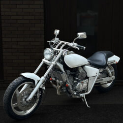 写真：ホンダマグナ250