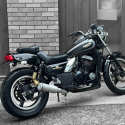 写真:カワサキエリミネーター250SE