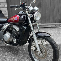 写真：カワサキエリミネーター250LX