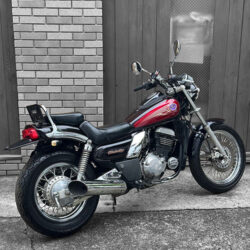 写真：カワサキエリミネーター250LX