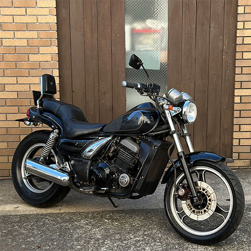 写真：カワサキエリミネーター250SE