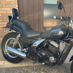 写真：カワサキエリミネーター250SE