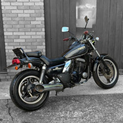 写真：カワサキエリミネーター250SE