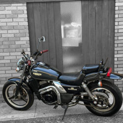 写真：カワサキエリミネーター250SE