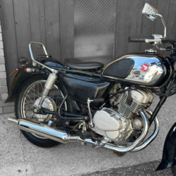 写真：ホンダCD125T