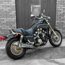写真：ヤマハVMAX1200