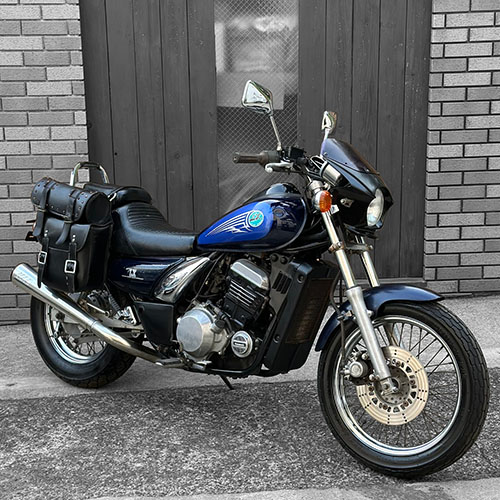 写真：カワサキエリミネーター250LX