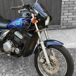 写真：カワサキエリミネーター250LX