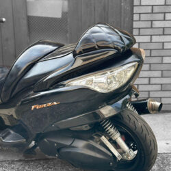 写真：ホンダフォルツァZ