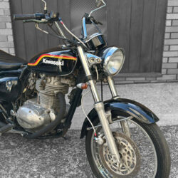 写真：カワサキエストレヤ