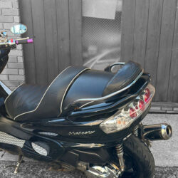 写真：ヤマハマジェスティ250