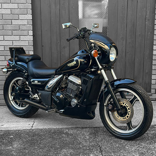 写真：カワサキエリミネーター250SE