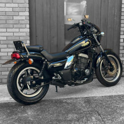 写真：カワサキエリミネーター250SE