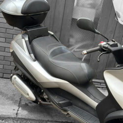 写真：ピアッジオMP3 250RL