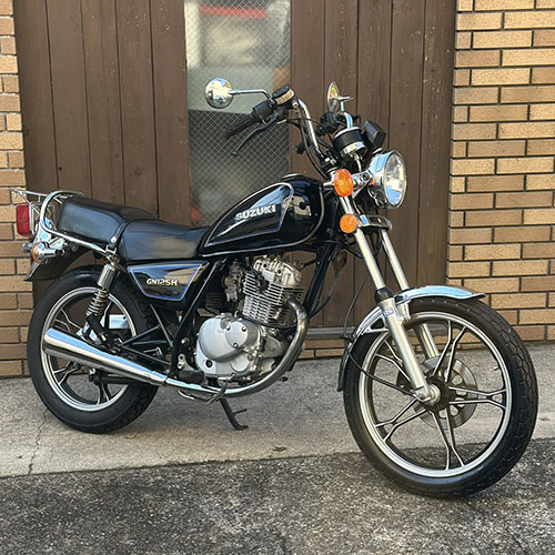 写真：スズキGN125H