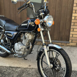 写真：スズキGN125H