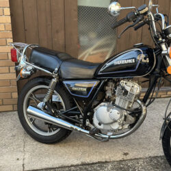 写真：スズキGN125H