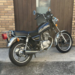 写真：スズキGN125H