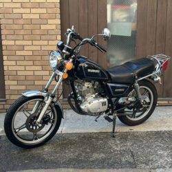 写真：スズキGN125H