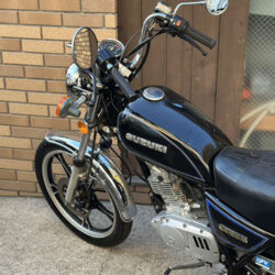 写真：スズキGN125H