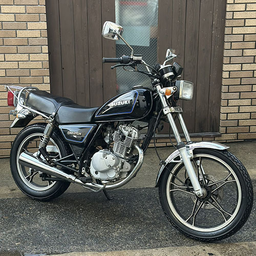 写真：スズキGN125H