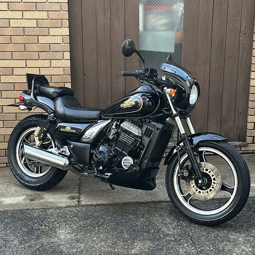 写真：カワサキエリミネーター250SE