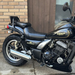 写真：カワサキエリミネーター250SE