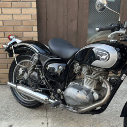 写真：カワサキエストレヤ