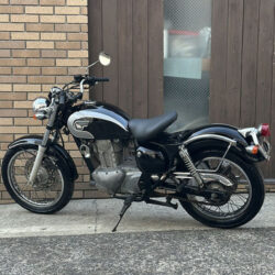 写真：カワサキエストレヤ