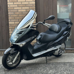 写真：ヤマハマジェスティ125FI