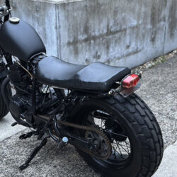 写真：ヤマハTW200