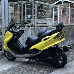 写真：ヤマハマジェスティ125FI