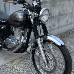 写真：カワサキエストレヤRS