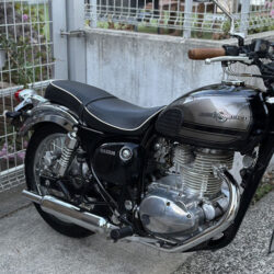 写真：カワサキエストレヤRS