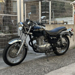 写真：カワサキエストレヤRS