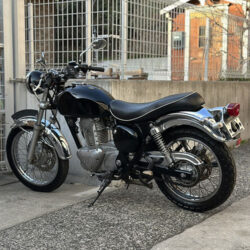 写真：カワサキエストレヤRS