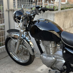 写真：カワサキエストレヤRS