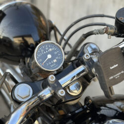 写真：カワサキエストレヤRS