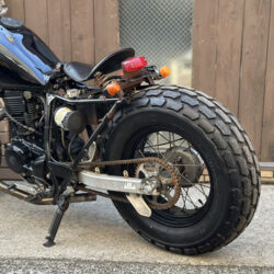 写真：ヤマハTW200