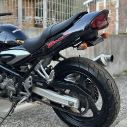 写真：スズキバンディット250