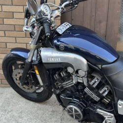 写真：ヤマハVMAX1200