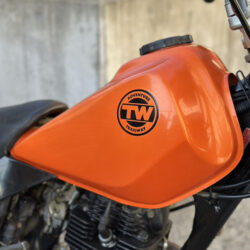 写真：ヤマハTW200