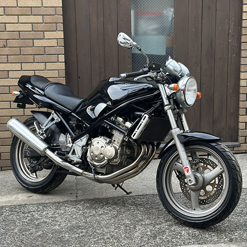 写真：スズキバンディット250