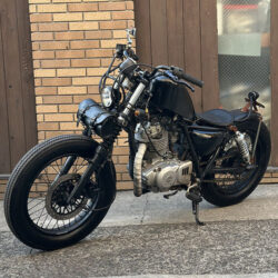 写真：スズキグラストラッカー